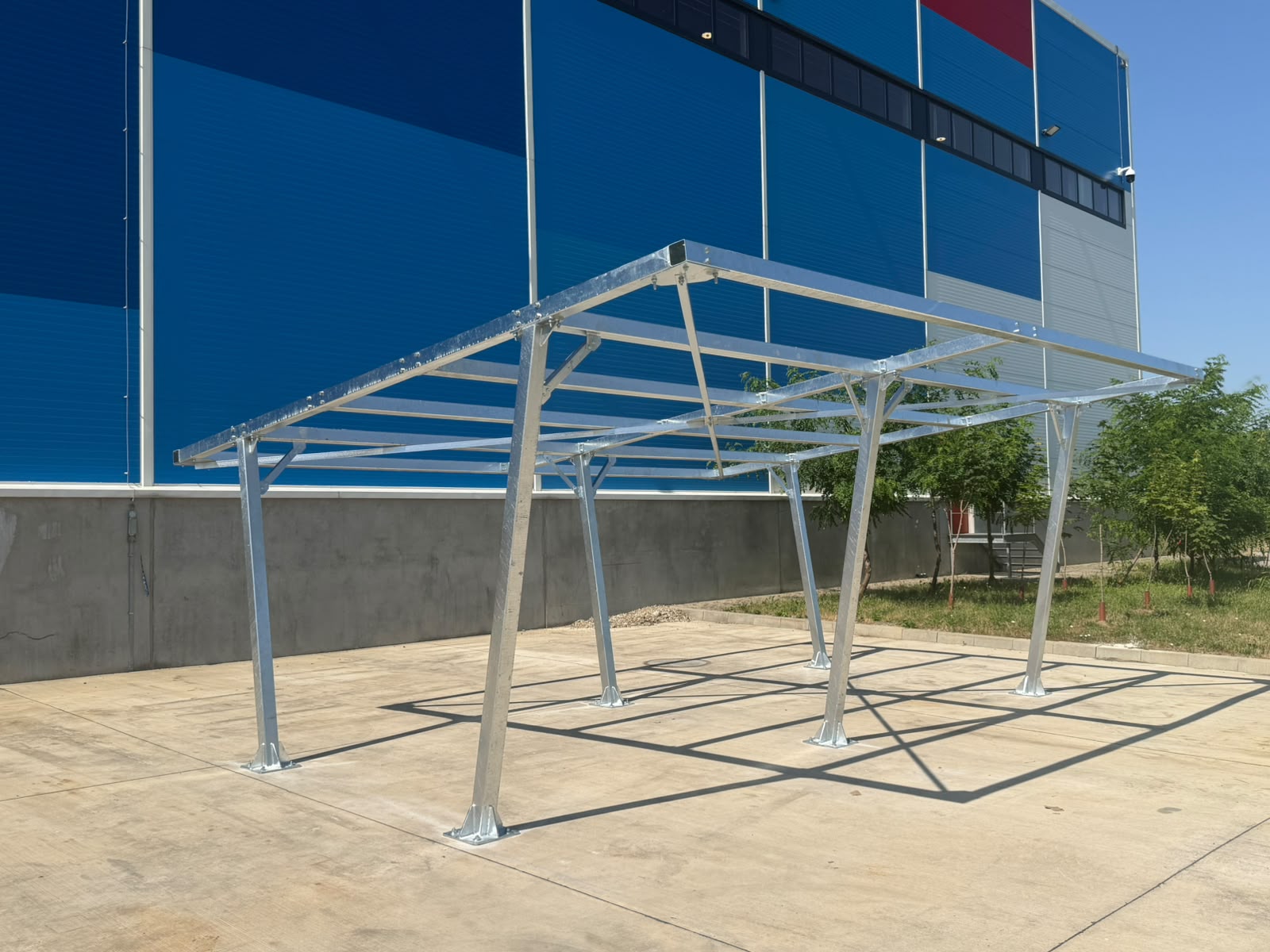 Carport zincat metalic